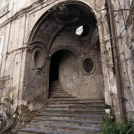 San Felice Palace Neapol