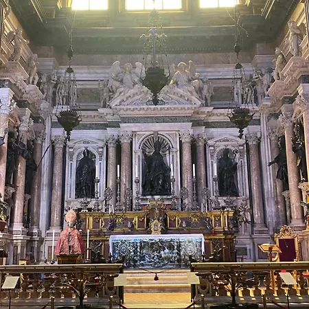 San Felice Palace 4* ナポリ